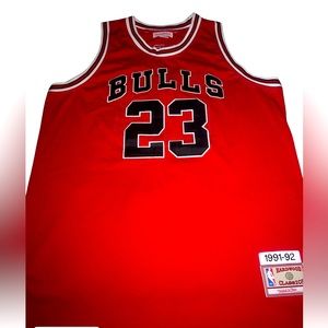 Michael Jordan Chicago Bulls 1991-92 Jersey